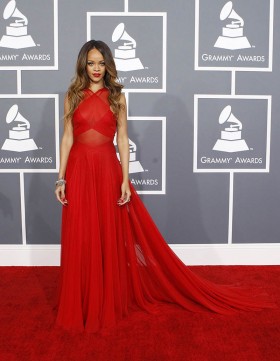rihanna red chiffon long train grammys red carpet dress