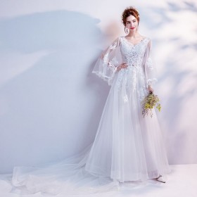 white lace appliqued bell sleeve long tulle fashion dress