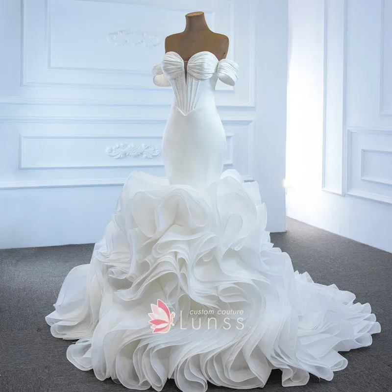 flanged ivory organza wedding gown flanged ivory organza wedding gown