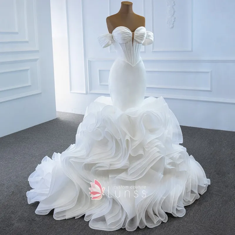 gorgeous flanged ivory white organza trumpet wedding gown gorgeous flanged ivory white organza trumpet wedding gown