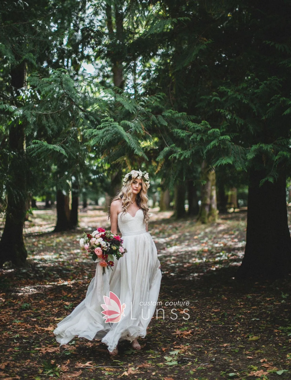 sweetheart lace and chiffon flowy spring outdoor wedding gown sweetheart lace and chiffon flowy spring outdoor wedding gown