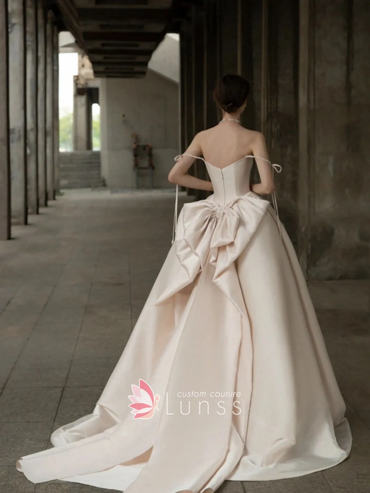 unique back satin wedding gown unique back satin wedding gown