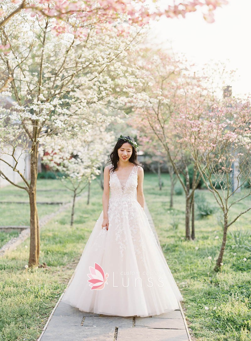 floral lace appliqued ivory tulle princess formal gown