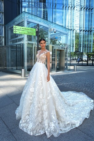 gorgeous floral ivory lace modern city wedding gown