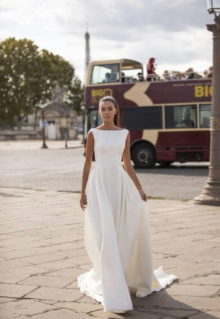 modern boat neck sleeveless satin a line wedding dress
