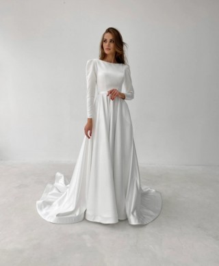 vintage long sleeve ivory satin a line fall wedding dress