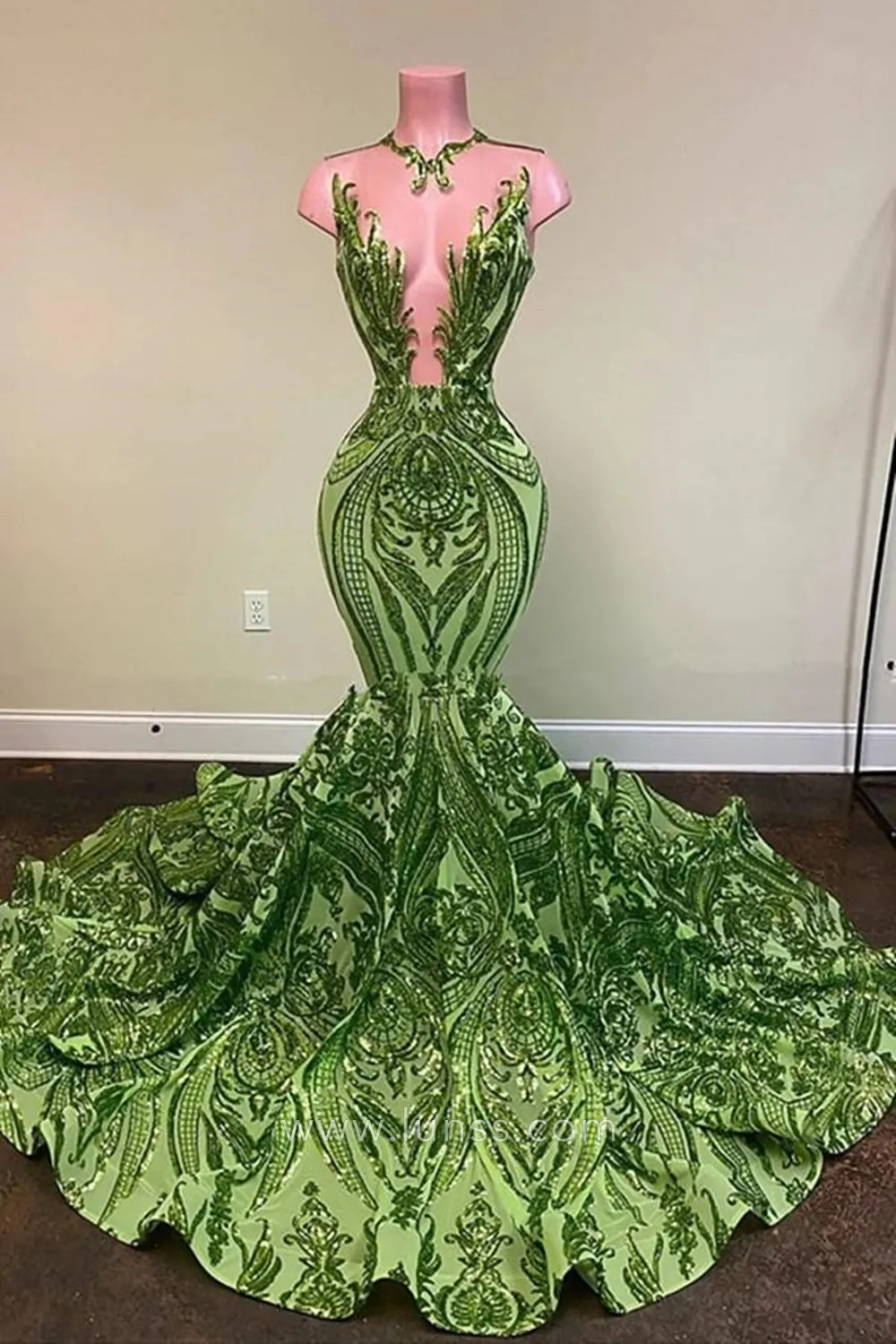 sexy and unique green geometric sequin mermaid prom dress