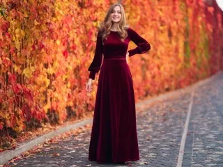 elegant burgundy velvet long sleeve maxi evening dress