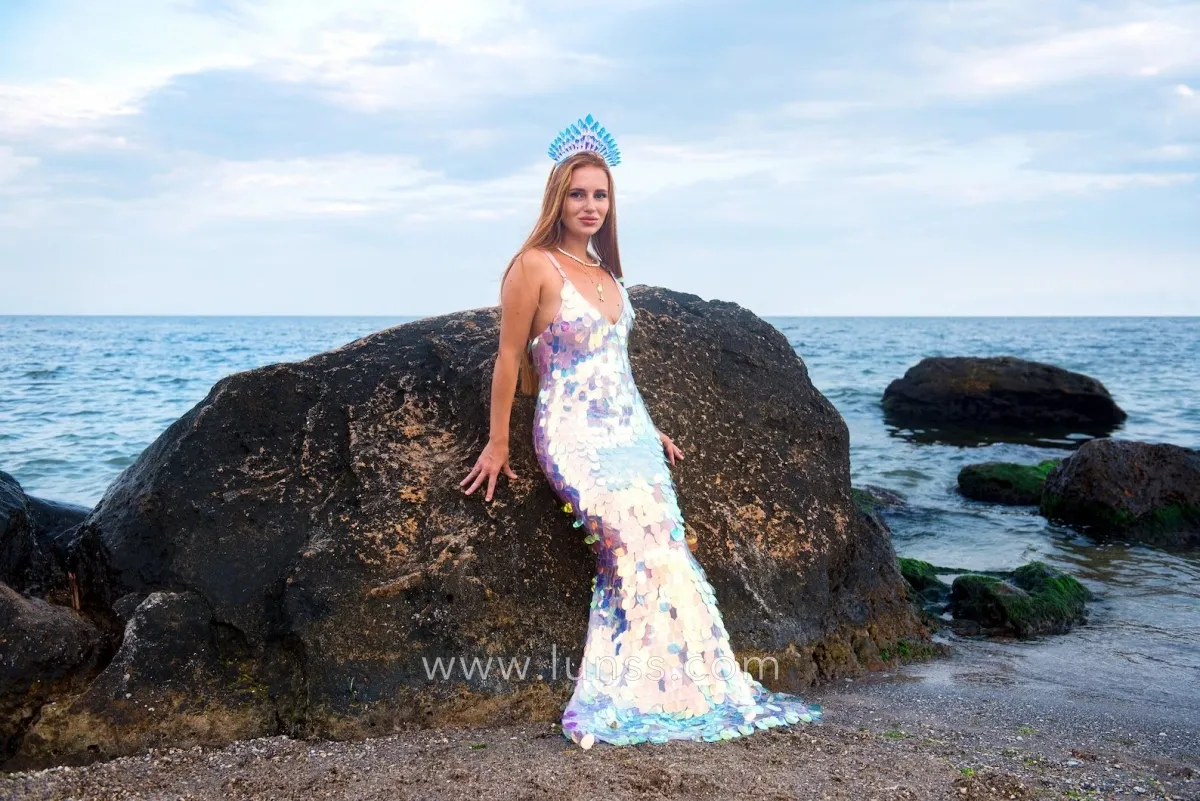 sparkling under the sea elegance for girls and women at Halloween cosplay parties