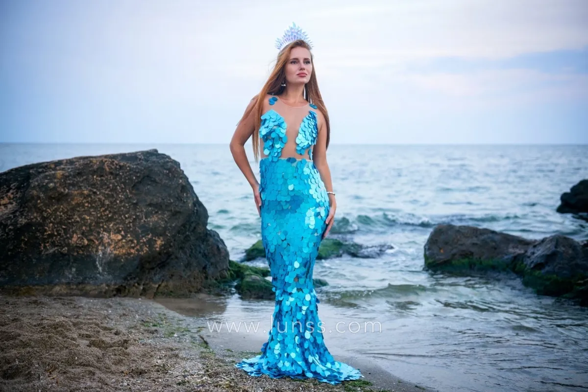 sparkly blue ellipse sequin mermaid gown sparkly blue ellipse sequin mermaid gown