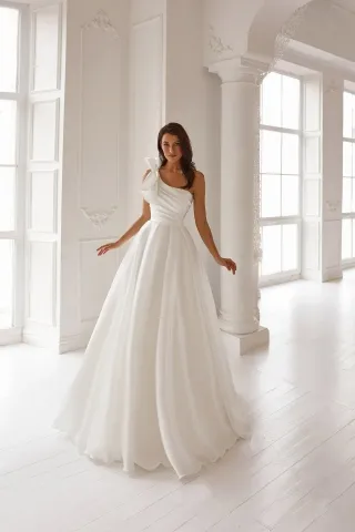 classic elegant one shoulder satin a line wedding gown
