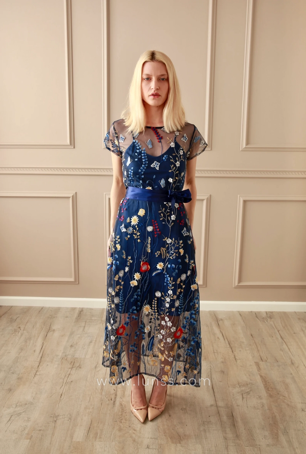 floral embroidery navy blue maxi dress floral embroidery navy blue maxi dress