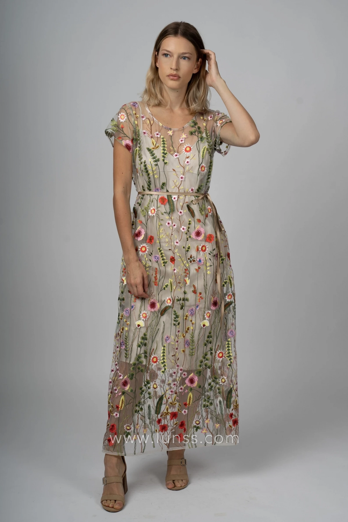 spring floral embroidery maxi dress spring floral embroidery maxi dress