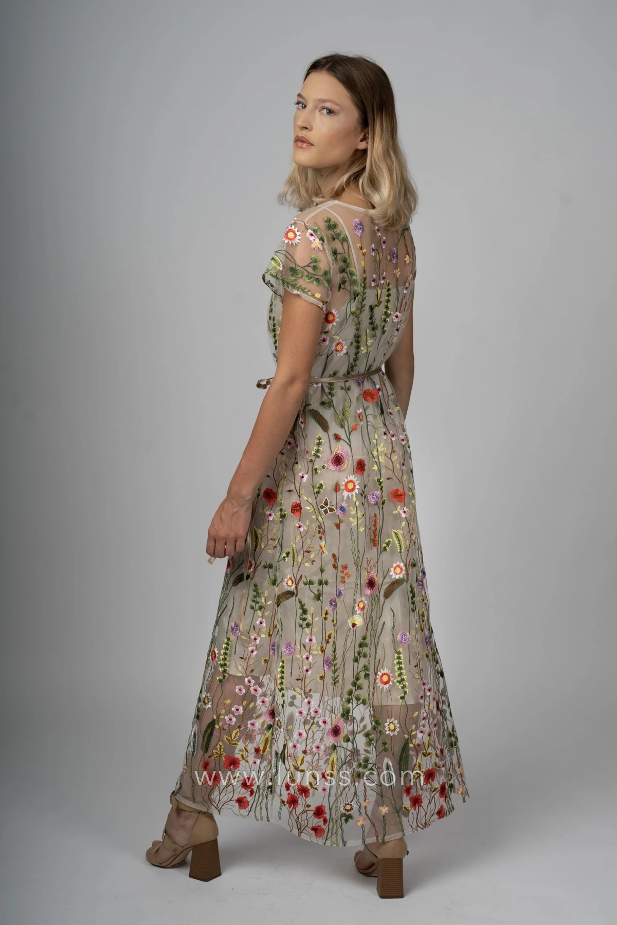spring floral embroidery maxi evening party dress spring floral embroidery maxi evening party dress