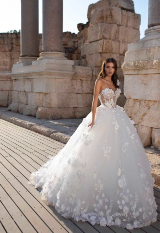 3d flowers appliqued illusion corset wedding ball gown