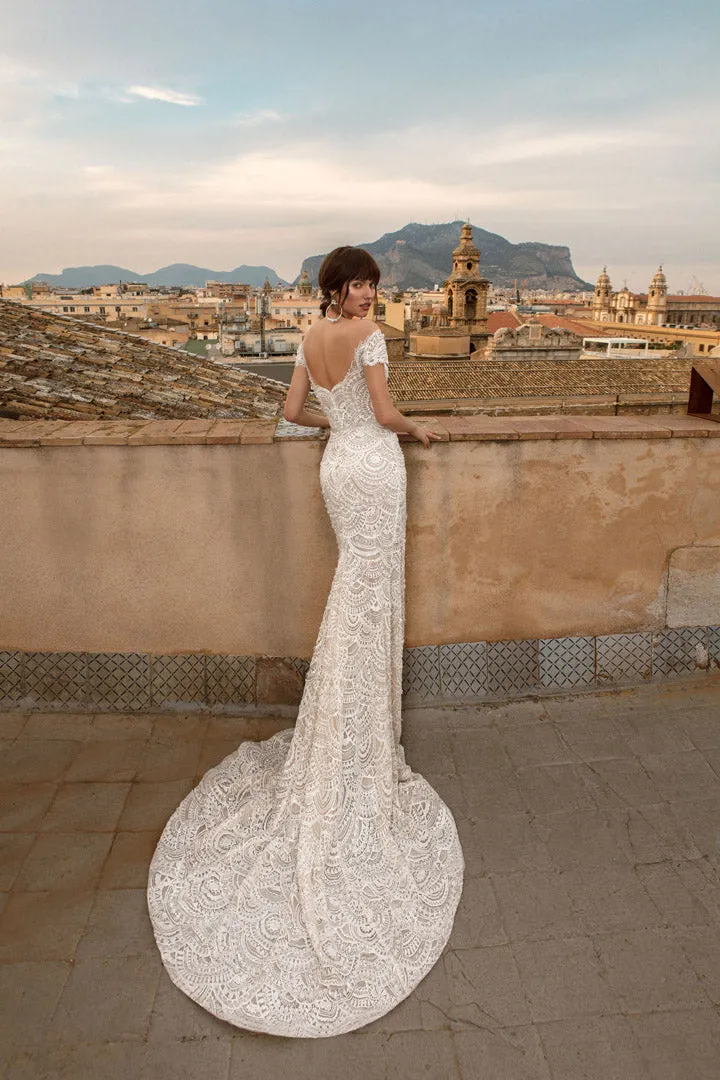 scalloped lace mermaid chapel train wedding dress