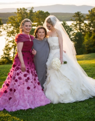 Chelsea Clinton strapless flanged organza wedding dress