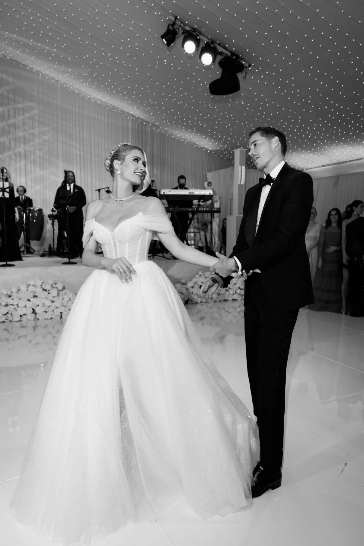 Paris Hilton glitter tulle off shoulder corset wedding dress Paris Hilton glitter tulle off shoulder corset wedding dress