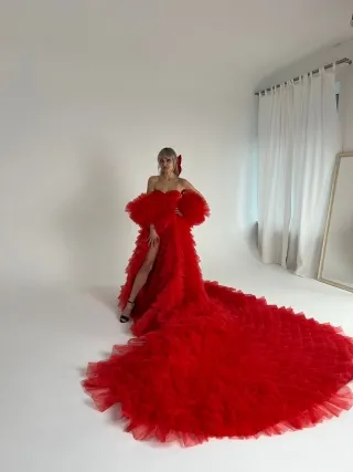 red tulle puffy sleeve tiered long train photoshoot dress