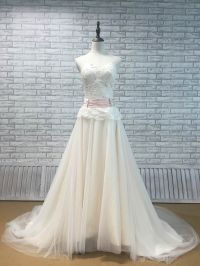 elegant strapless champagne lining wedding dress