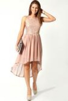 high low skirt in blush colors for a wedding