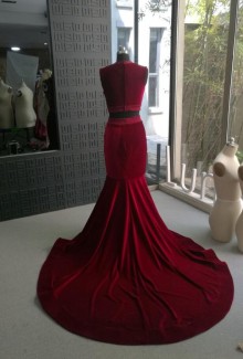 burgundy velvet mermaid two piece prom dress with longer train