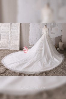 sleeved wedding dress