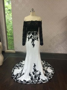 black and white off the shoulder lace appliqued gala dress