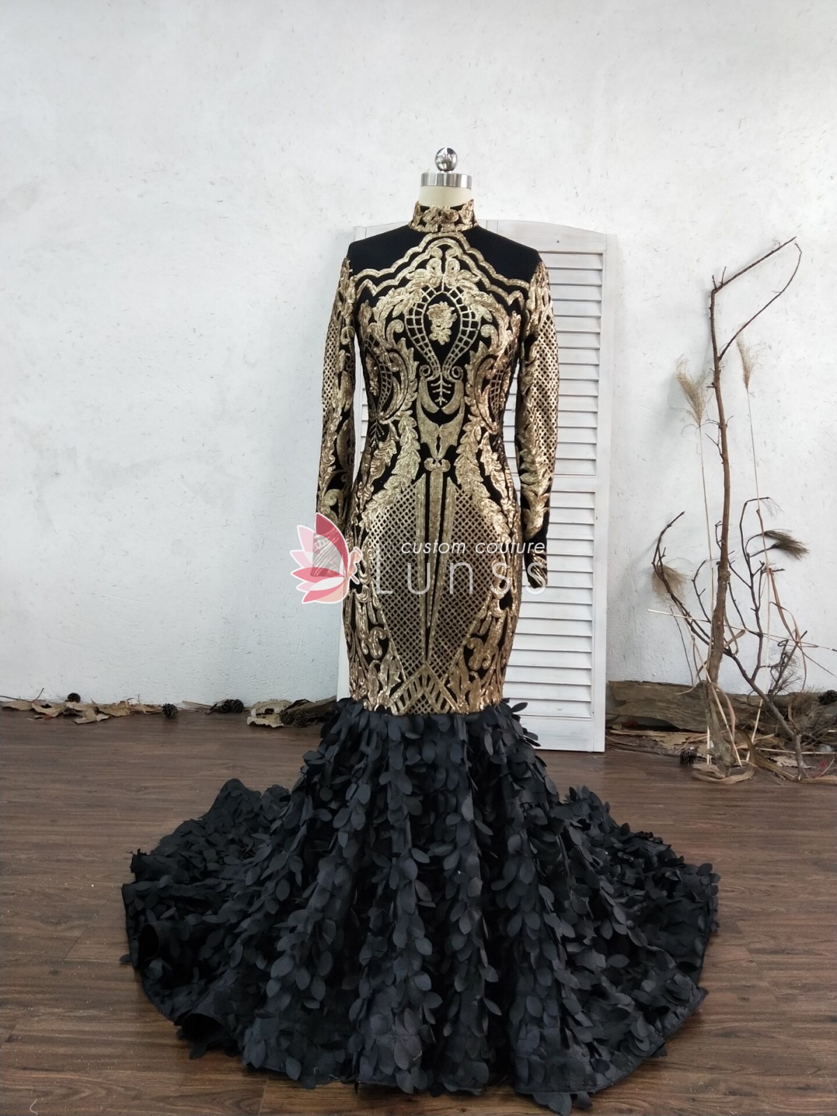 Unique Black Gold Sequin Mermaid Prom Dress Long Leaf Train - Lunss