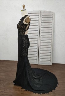 Sleeveless Sheer Lace Beautiful Mermaid Wedding Dress Chapel Train