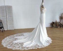 long train wedding dress