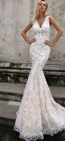 lace mermaid dress