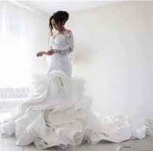 lace wedding dress