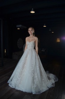 plain ivory tulle bridal dress