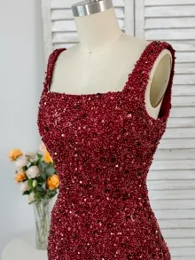 straight across neckline