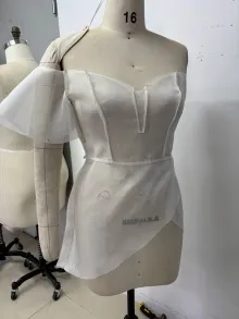 702A5B88E02F0ED8A9A460300885A888