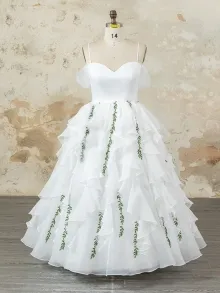 Lunss green vine ruffled Elf Queen wedding dress