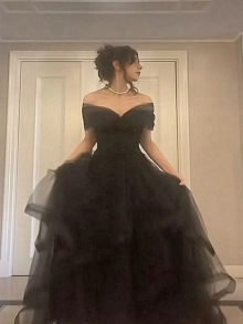 black dress