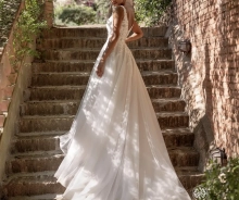 wedding dress back