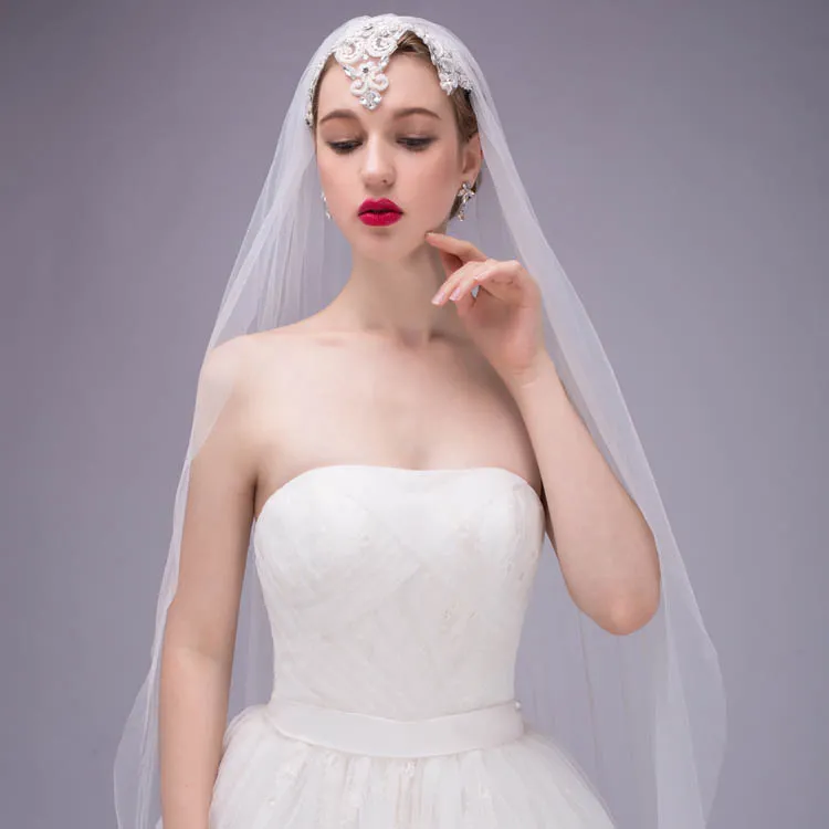 Lunss Ivory Cathedral Length Single-Tier Lace Wedding Veil