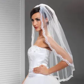 corded lace edge short vintage elbow length tulle wedding veil