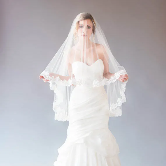 Fingertip Wedding Veil with Lace, Mid Length