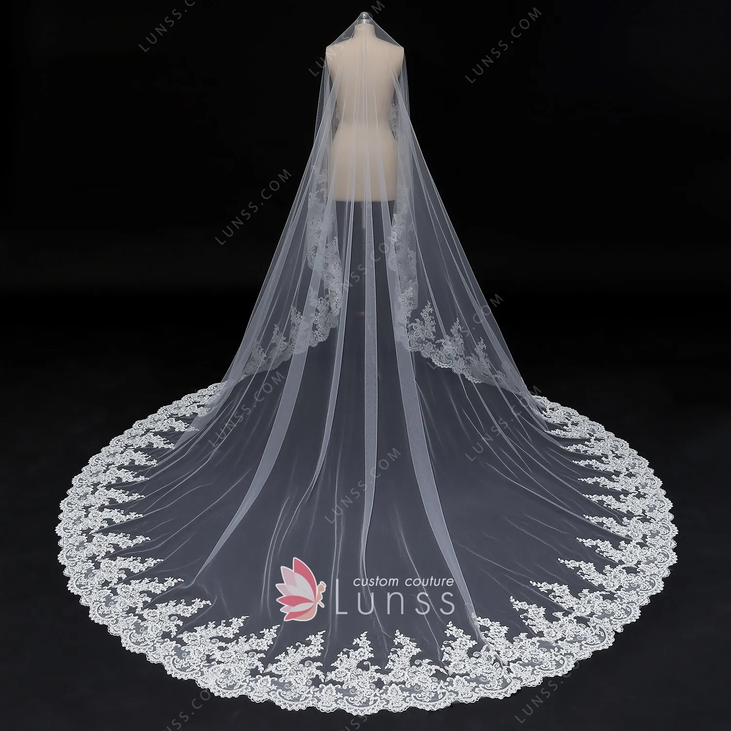 Lunss Wedding Veil Handmade Lace Trimmed Single-Tier Veil