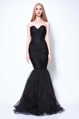 black tulle strapless sweetheart celebrity prom dress