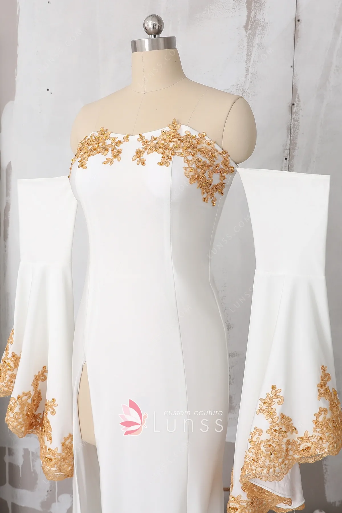 Bell sleeve dress (Gold and Black) main image 1