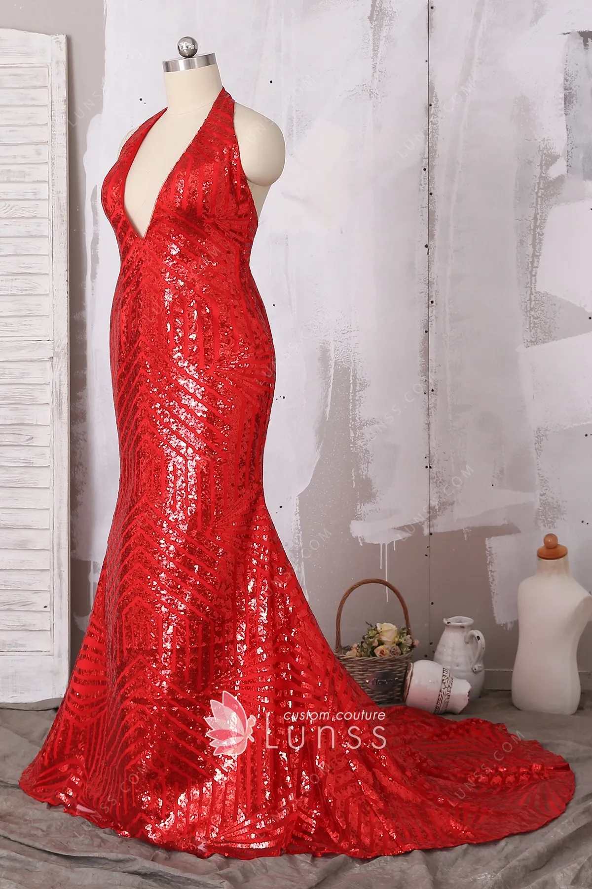 Sparkle Red Stripe Sequin Halter V-neck Mermaid Prom Gown - Lunss