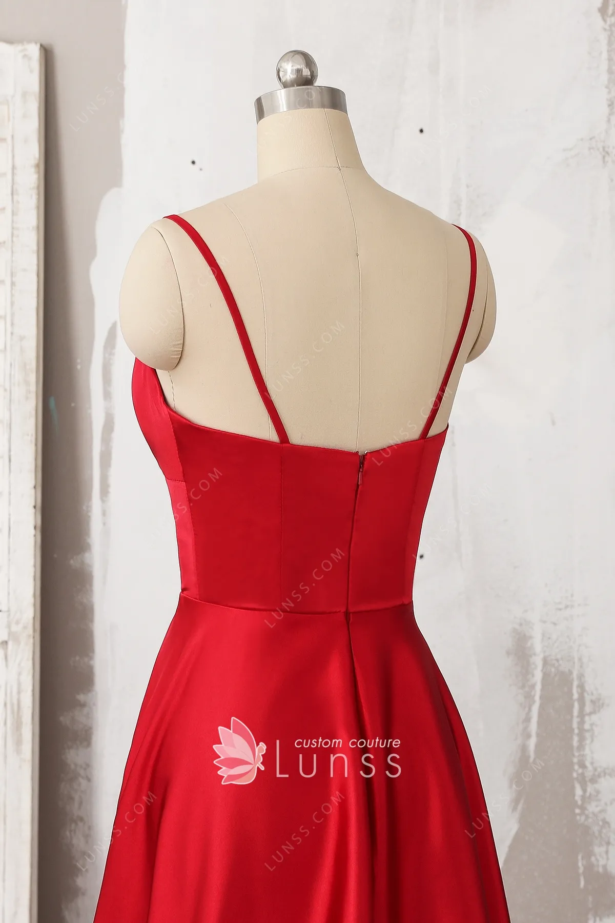 Sexy A-line Sleeveless V-neck Red Satin Prom Dresses – Laurafashionshop