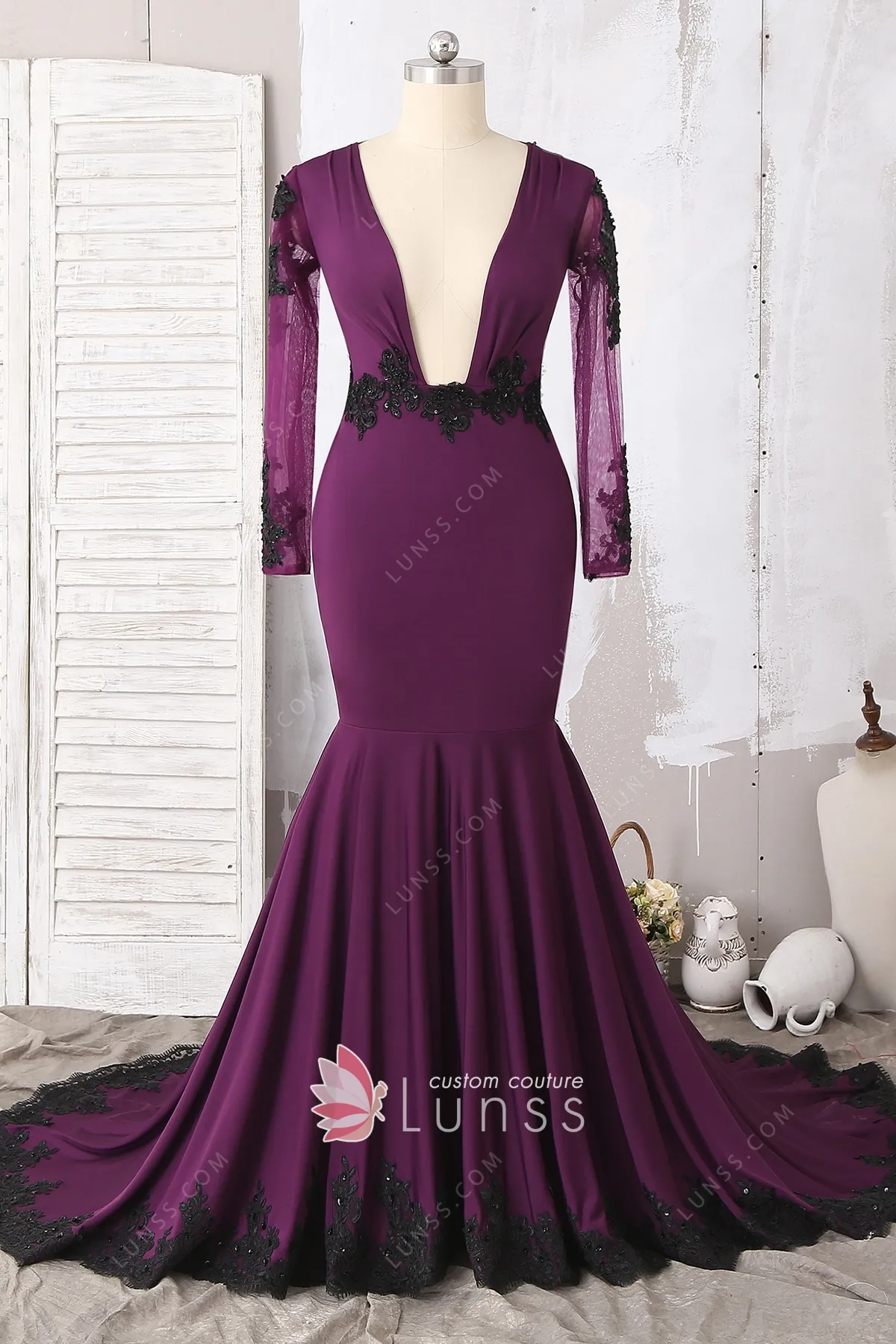 Sexy Plunging Neckline Black Lace Grape 