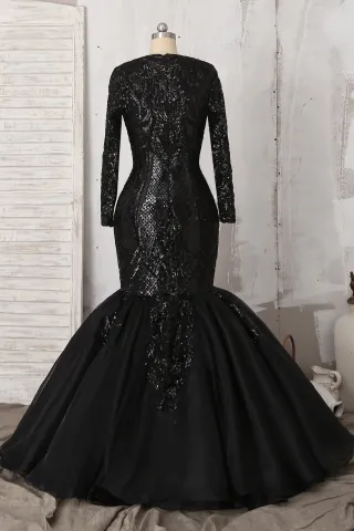 sparkly black patterned sequin long trumpet prom dress
