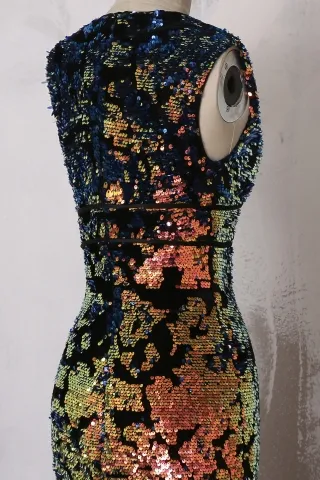 closed back map pattern sequin sleeveless dress